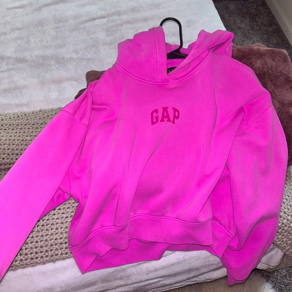 GAP Tops - Gap Arch Logo Crop Hoodie Size Small in neon pink